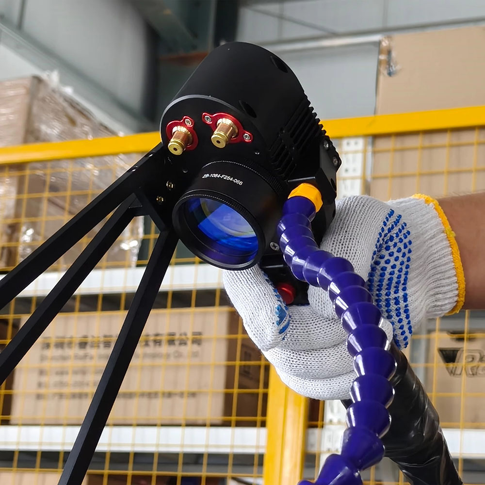 Pulsed Laser Cleaning Machine  - огляд і ціна Industrial Laser Paint Removal